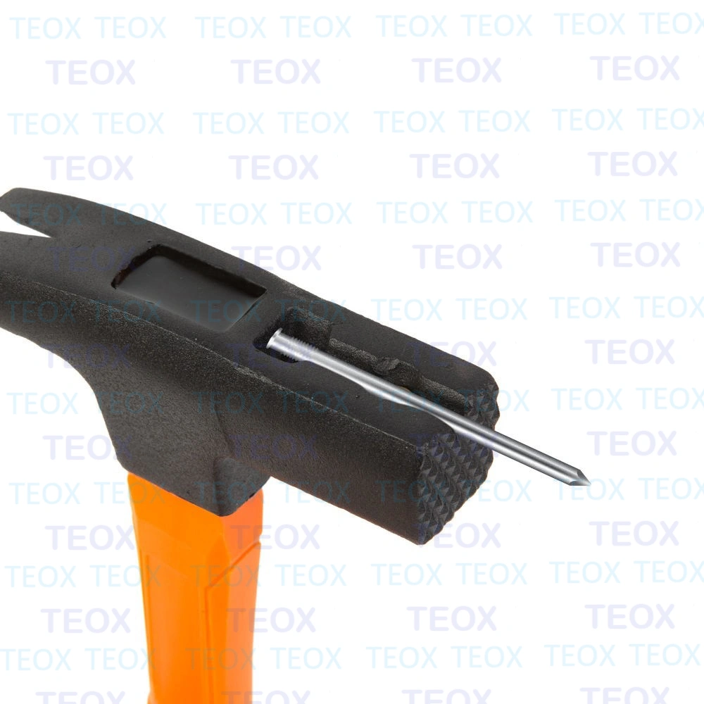 Ciocan-tamplarie-profesional-cu-varf-forjat-330mm-600gr-3.webp
