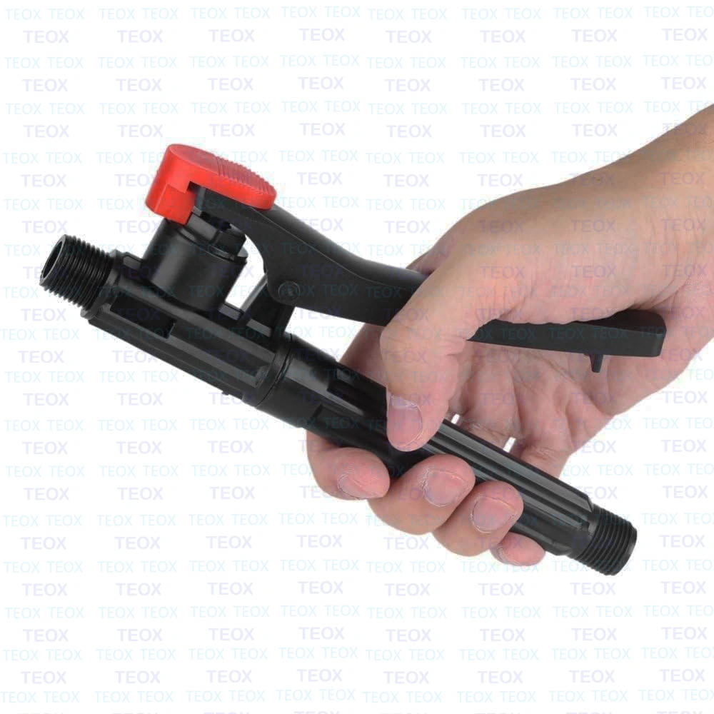 Maner-pentru-lance-stropit-cu-buton-5.webp