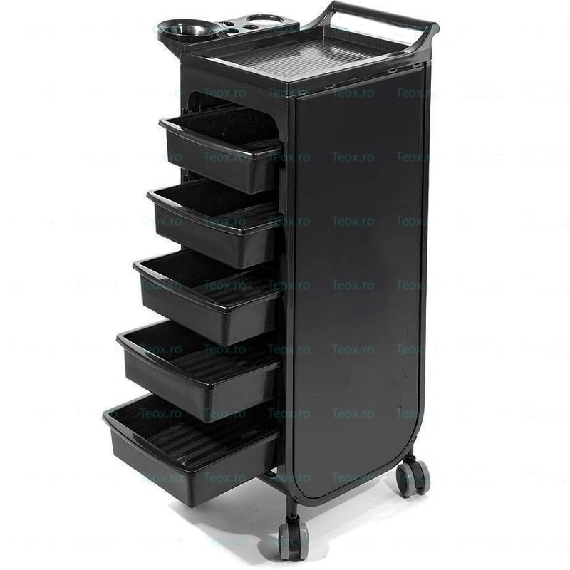 Ucenic-coafor-salon-frizerie-Teox-1-0-1