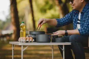 Masa si set oale camping